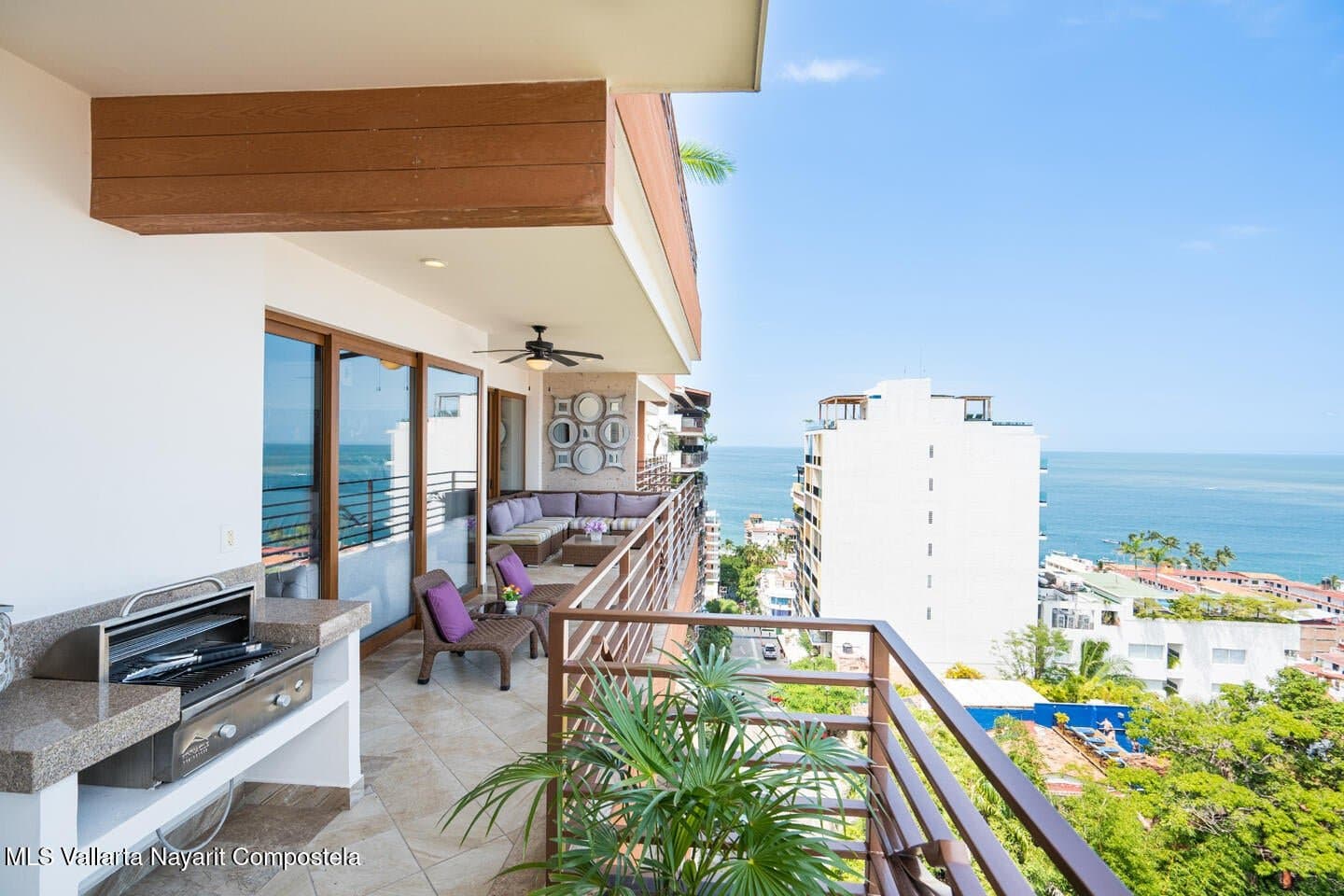 Residences by Pinnacle PH 1 — photo 1