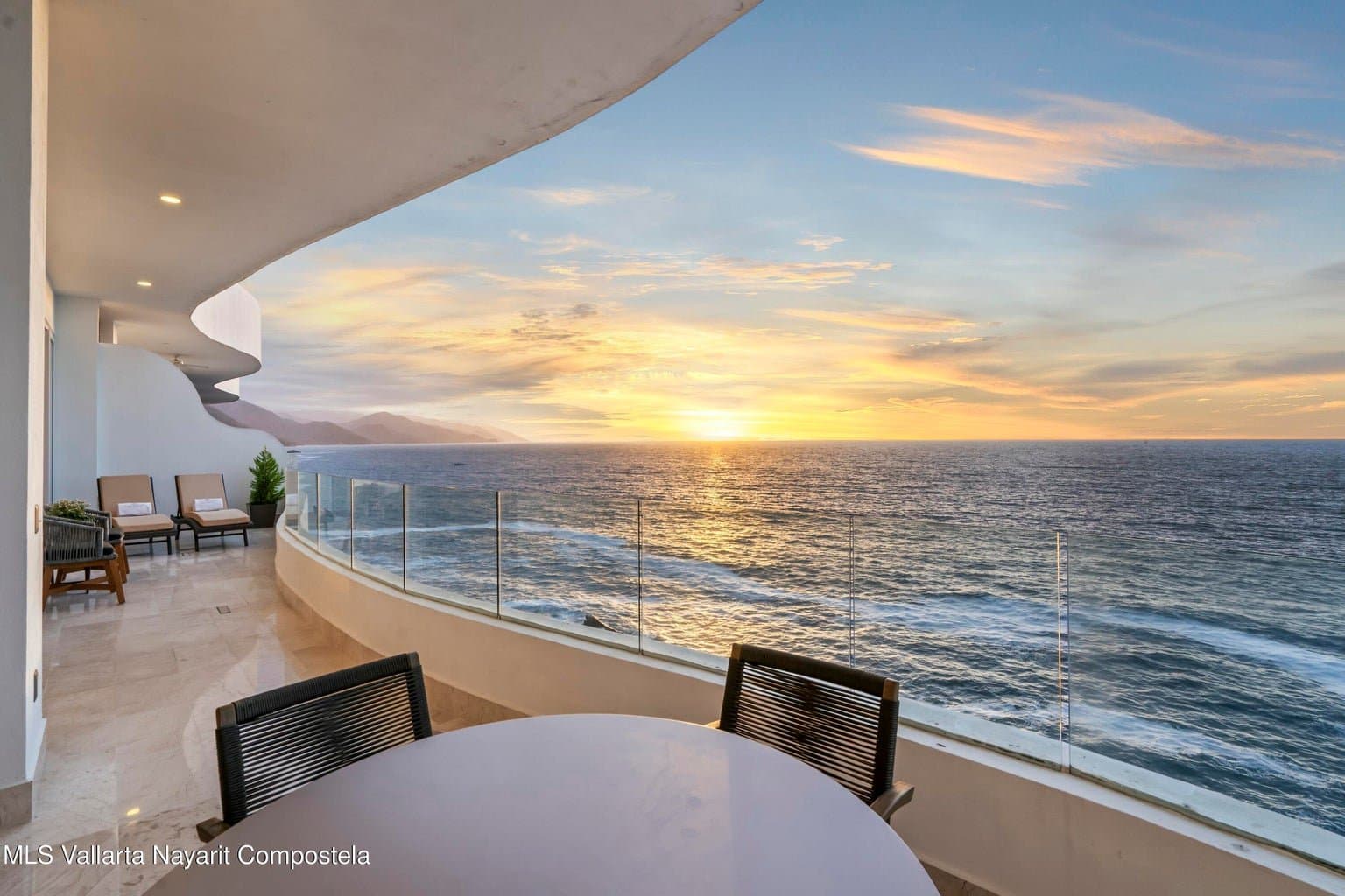 Blue Horizon 501 — photo 1
