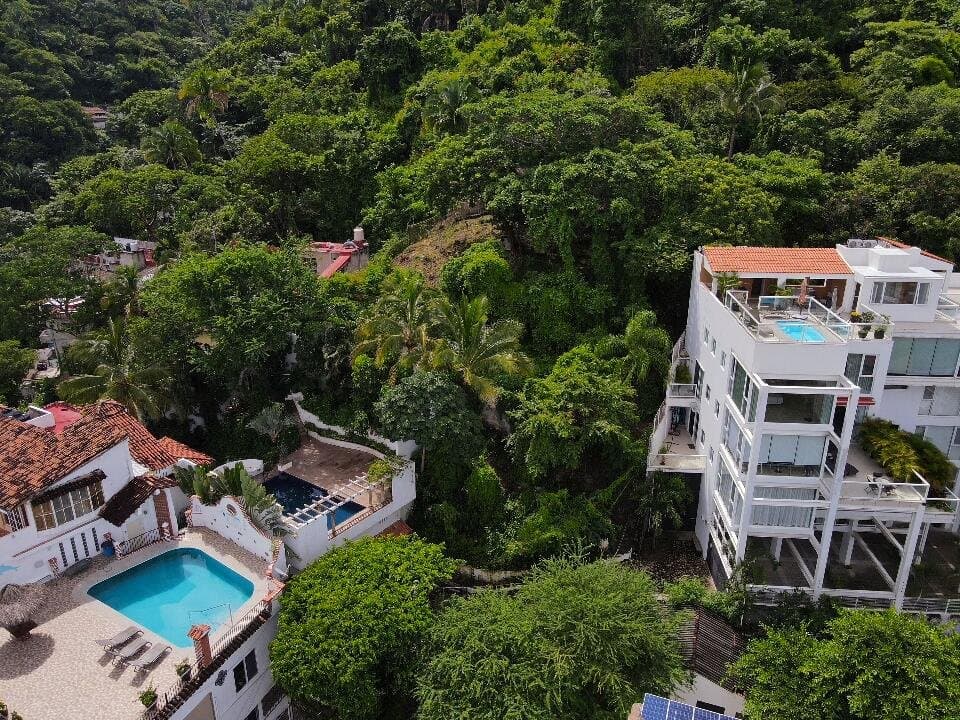 Aguacate Lot 2 — photo 1