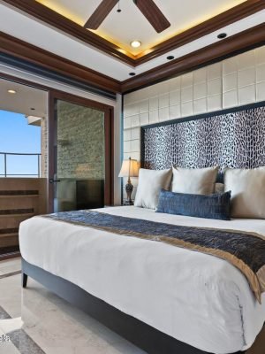 20241012003350395072000000-o